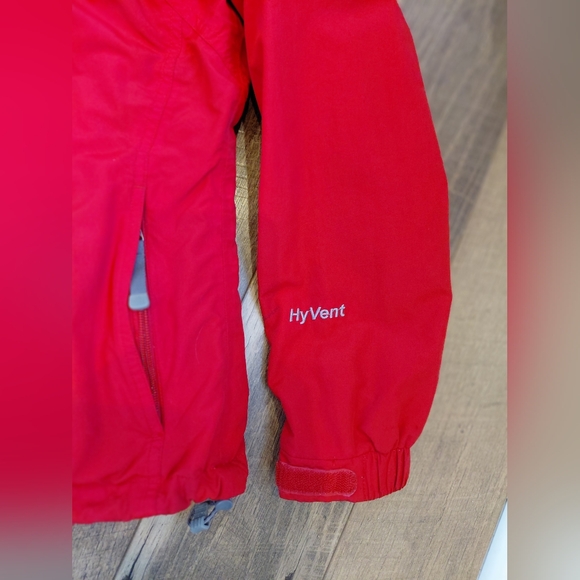 The North Face Vibrant Red Jacket with Gray Details - Picture 7 of 14